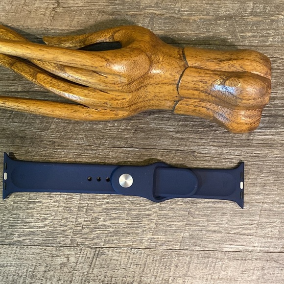 Apple Watch Silicone Silver colored Buckle Navy Blue Band 42mm - Picture 2 of 6